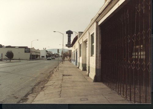 Lacey Auto Parts, Monterey Streets,Salinas, California Ph.1456, No Negative, ©1985 Ken Lynn