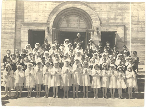 4. First Communion Class of Sacred Heart Parish in Salinas, Californian. Elkington Photo 4, © May 1939 Anna Elkington