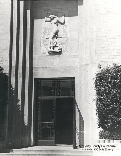 Monterey County Courthouse, Salinas, California LH11 © 1940-1950 Billy Emery 1950 copy