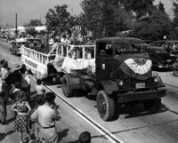 1940s - Burbank on Parade: Children on Parks and Recreation Department Float