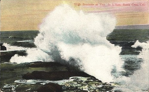 High Breakers at Vue de L'Eau