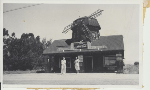 Buckhart's Candies on East Cliff Drive