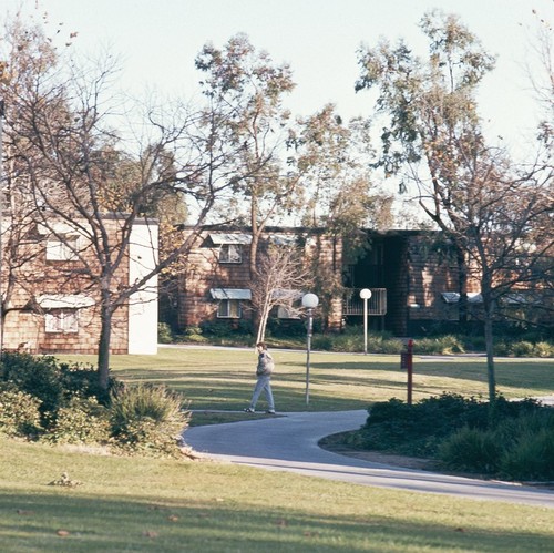 Residential Apartments, Phase Two: exterior: general view