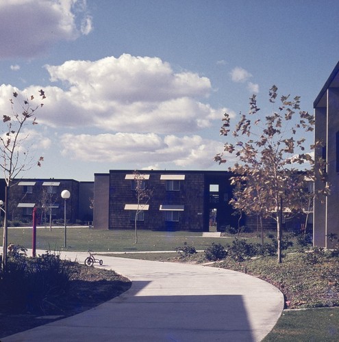 Residential Apartments, Phase Two: exterior: general view