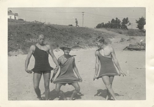 Rich Thompson, Harry Murray, Bob McCullah at Cowell Beach