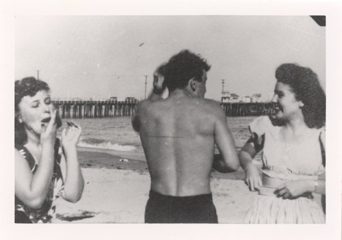Ruth, Duke, Betty at Cowell Beach