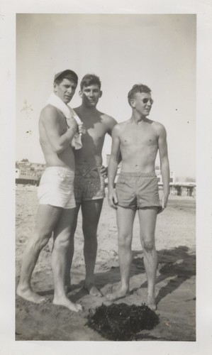 Julio Ghidnelli, Bob Rittenhouse, Ed Smith at Cowell Beach