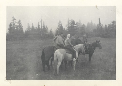 Tommy Roussel, Harry Mayo, Sally Coen, Carol Stanley, Virginia Horner, Joan Porter on horseback