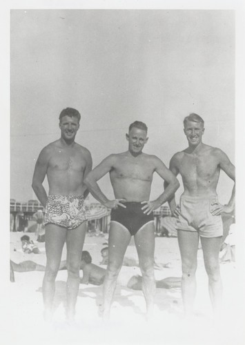 Alex Hokamp, unidentified, Fred Hunt at Cowell Beach