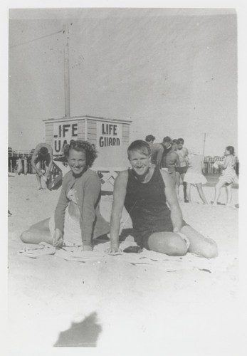 Pat Collings, Fred Hunt at Cowell Beach