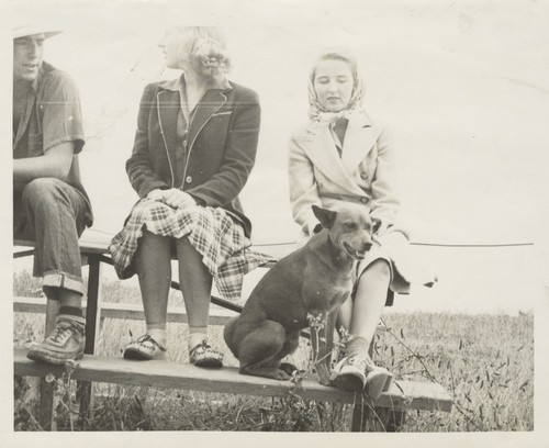 Harry Mayo, Sybil Wells, Virginia Horner at Pleasure Point