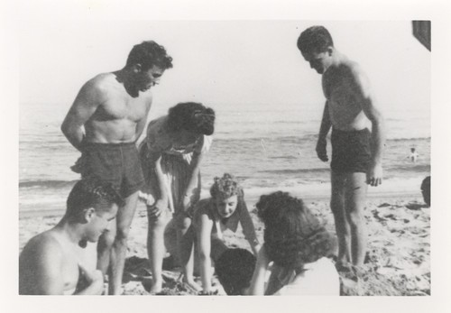 Bud Bergy, Duke, Betty, Yvonne, Jean, Gob Morse, Stu, Markham at Cowell Beach