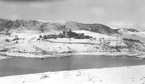 Shea's Castle and Lake, Antelope Valley, California, 1930s