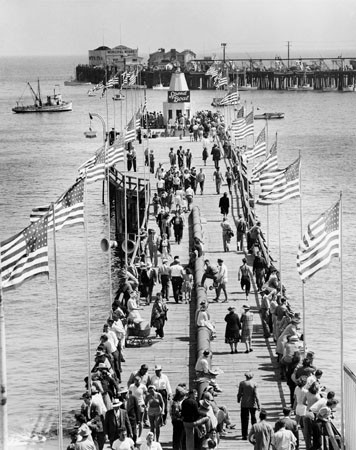 Fourth of July, 1946, on the "Pleasure Pier"