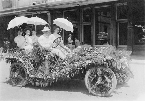 "Regal" car in a Fourth of July parade