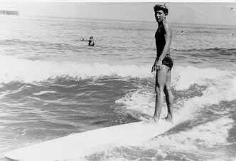 Harry Mayo surfing off Cowell's Beach