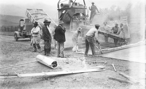 Construction Crew for Granite Construction