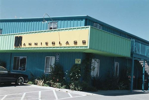 Annieglass Outlet Store