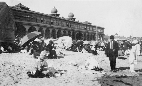 Sunbathers on the Santa Cruz Beach with Natatorium