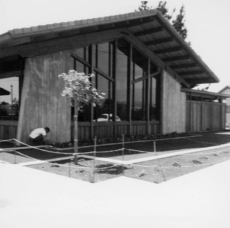 Exterior of Branciforte Branch Library