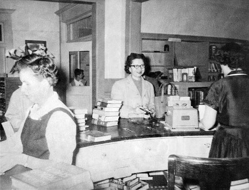 Circulation/Reference Desk of the Santa Cruz Carnegie (Main) Library