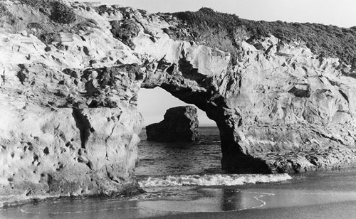 Arch at Natural Bridges State Park