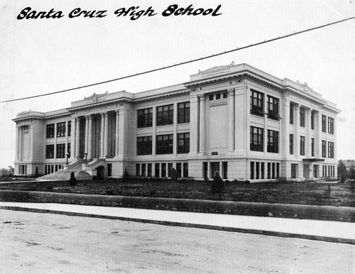 Santa Cruz High School