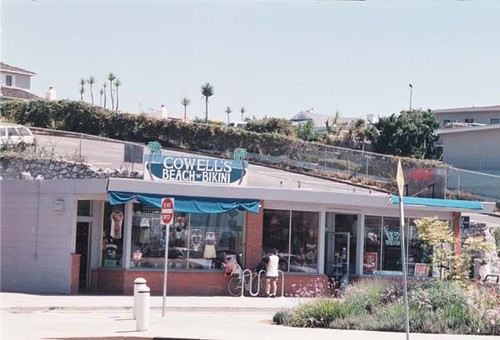 Cowell's Beach N Bikinis Store