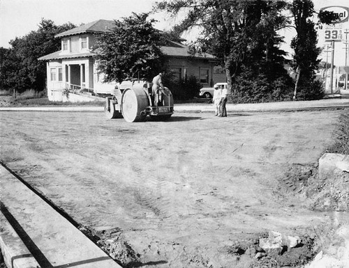 Road construction at the corner of Mission Street and Chestnut Street