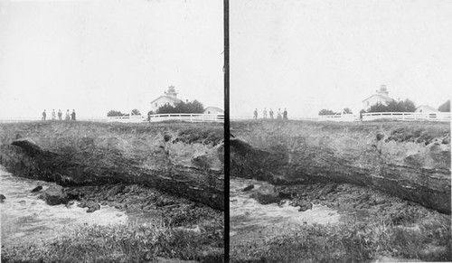 Stereograph of the first Santa Cruz Lighthouse