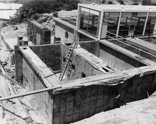 Construction of extra water filters during the 1967 modernization