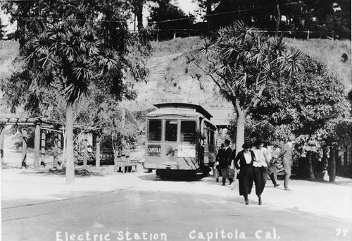 Union Traction Company streetcar at the Electric Station in Capitola