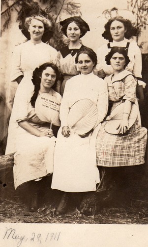 1911 Girls (May)