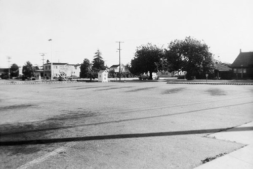 Parking lot at 119 Lincoln Street