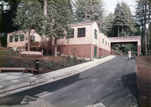 Exterior of the Boulder Creek branch