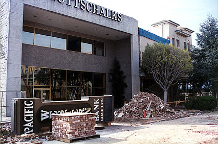 Gottschalk's prior to demolition