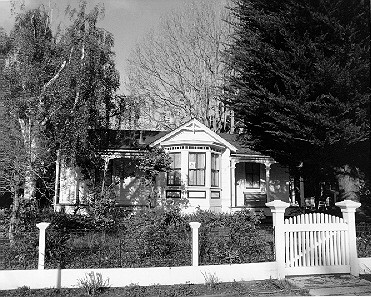 Dame cottage, one of the Carmelita Cottages