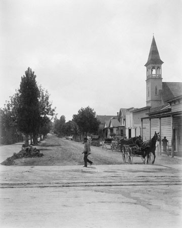 Walnut Avenue near Pacific, with Unity Church