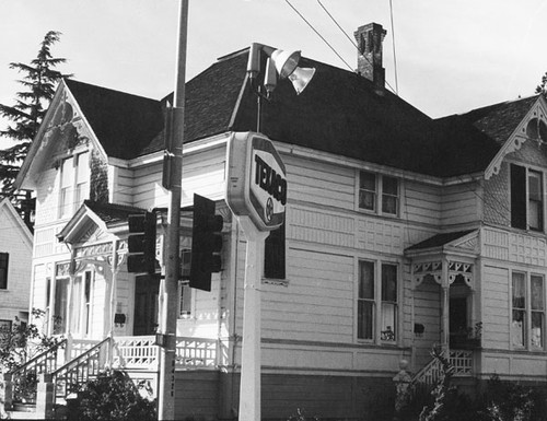 House at 104 King Street