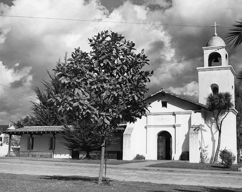 The Santa Cruz Mission replica