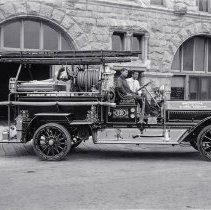 Monrovia Fire Engine - Seagrave