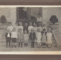 Wildrose School 1918-1919