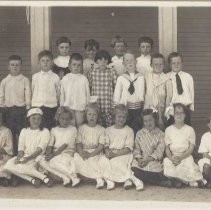 Linwood Avenue School First Grade 1915