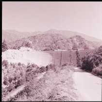 Sawpit Dam from access road