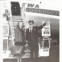 Gena Rowlands and Kal Irwin boarding a T.W. A 707