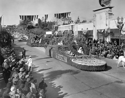 1937 Tournament of Roses Parade floats