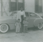 John, Louis and Martha Hetzler in front of a Chevrolet Fleetline, Boyle Heights, California