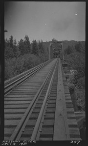 Railroad tracks at the Russian River