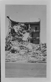 Santa Barbara 1925 Earthquake Damage - San Marcos Building