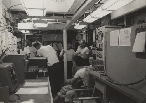 Laboratory of Spencer F. Baird. From left: Bob Fisher, Jack Bradshaw, Dick Morita, Noriyuki Nasu, Bob Wisner, Eugene Corcoran